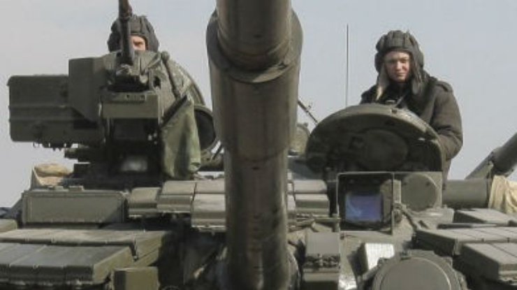 Россия сосредоточила у границы с Украиной 200 танков, - постпред при ООН