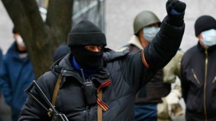 Террористы пытаются перебросить свой штаб из Славянска в Горловку