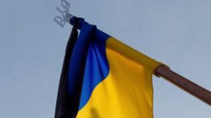 Турчинов объявил в Украине двухдневный траур