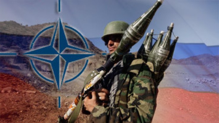 НАТО проводит учения близ российской границы