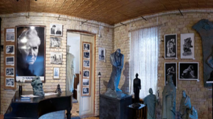 Киевский Музей-квартира Павла Тычины откроет двери для ночных посетителей