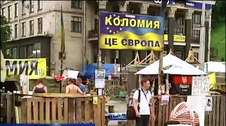 Майдановцы не хотят освобождать Киевсовет для Кличко (видео)