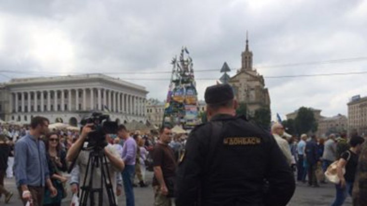 Комбат "Донбасса" наберет на Майдане добровольцев в "партизанский батальон"