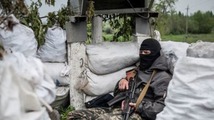 Близ Степановки Донецкой области напали на колонну военных: Десятки пострадали