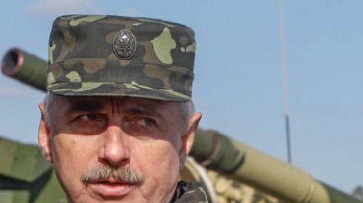 Министр обороны Михаил Коваль не видит смысла в военном положении (видео)