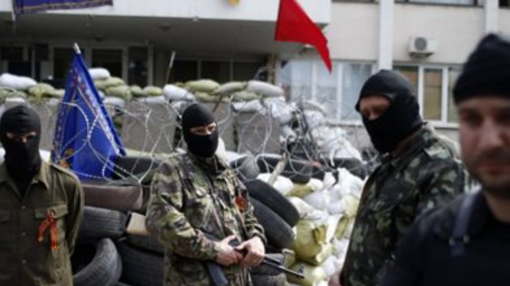 На востоке Украины находятся в заложниках порядка 150 человек