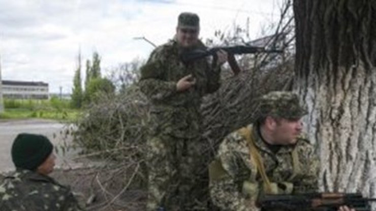 Обстреливая границы, террористы провоцируют Путина ввести "миротворцев" на Донбасс