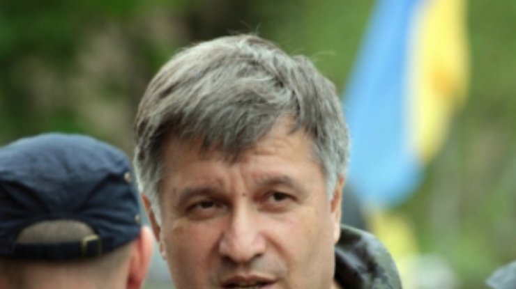 Аваков: после проверки из донецкой милиции уволено 585 сотрудников