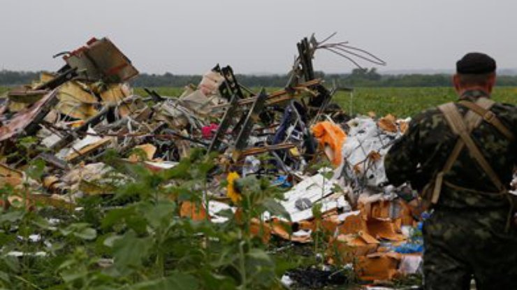 Террористы утверждают, что вывезли в Донецк черные ящики Боинга-777