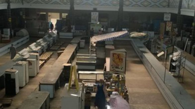 В Горловке смели с полок магазинов продукты в ожидании бомбежек (фото)