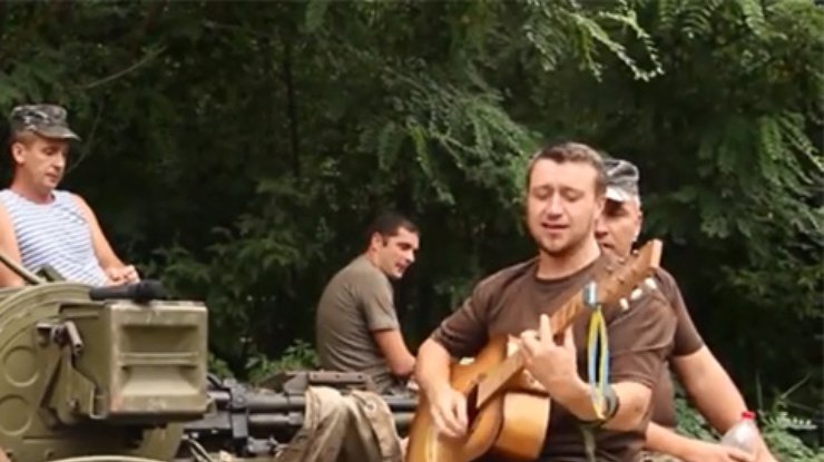 Солдат под Славянском написал песню о 95 бригаде на горе Карачун (видео)