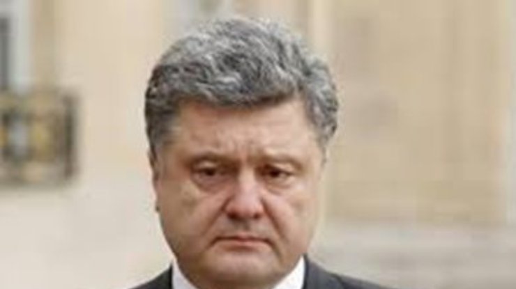 Порошенко надеется, что эмоции утихнут и Яценюк останется премьером