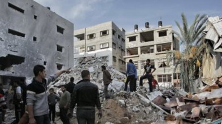 В секторе Газа при обстреле школы ООН погибло 15 человек
