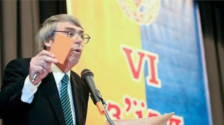 Умер глава Национального союза писателей Украины Виктор Баранов