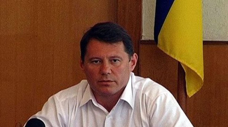 Мэра Стаханова на 2 месяца отправили под арест