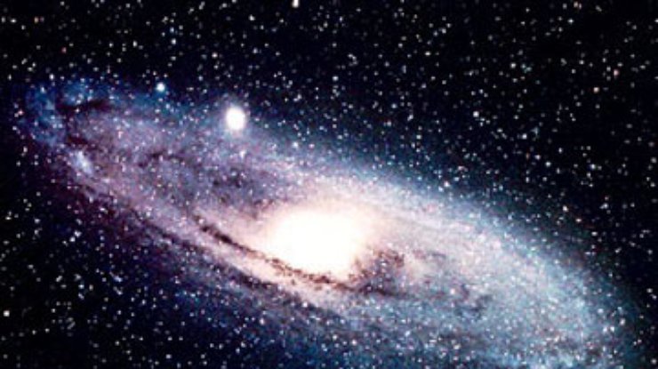Туманность Андромеды оказалась в два раза тяжелее нашей Галактики
