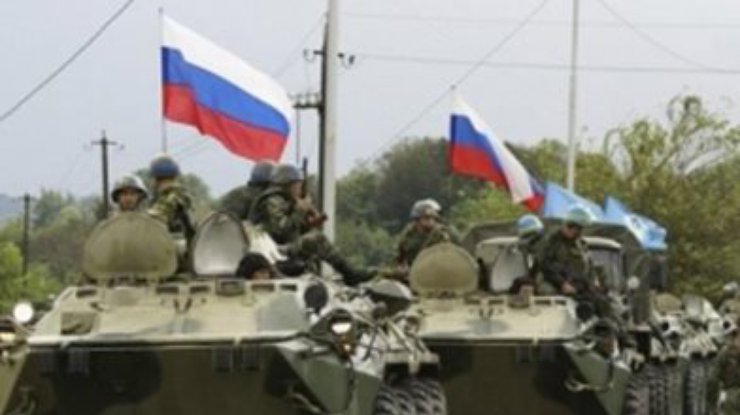 Россия стянула на 3-5 км от границы с Украиной танки, БТРы, минометы и ракетные комплексы