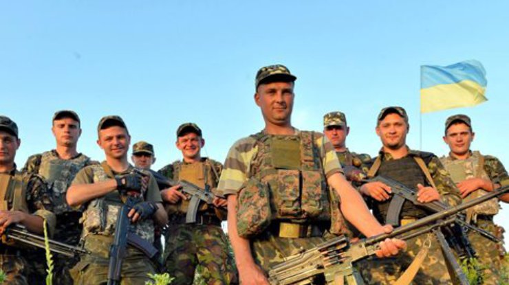 Армия отошла от Ясиноватой из-за местных жителей - СНБО