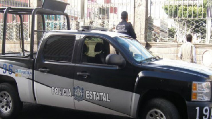 Вооруженные люди расстреляли детский праздник в Мексике: 3 убитых