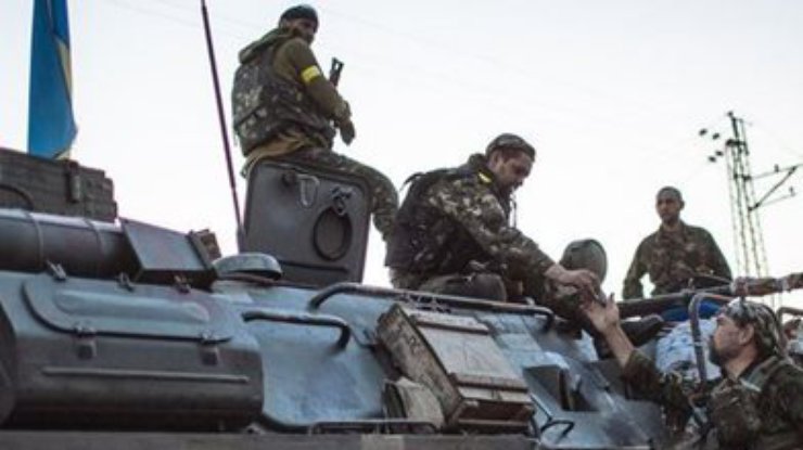 В боях за Иловайск погибли 19 силовиков, 46 - ранены