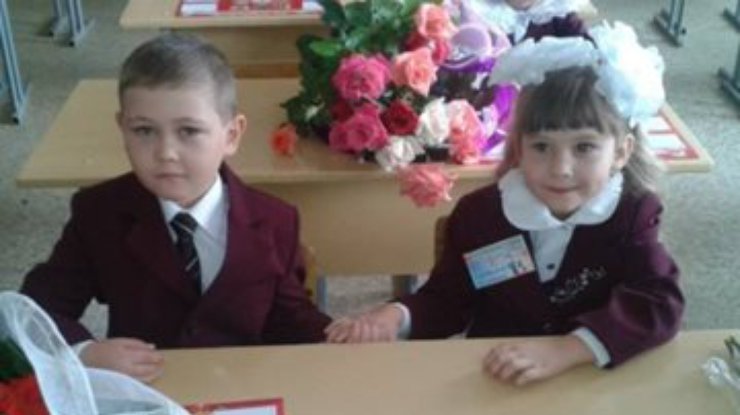 Школьникам из Лугаска предлагают учиться в Счастье