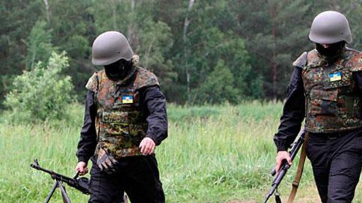 Военных под Червоносельским обещают выпустить из окружения до 10 утра - Семенченко