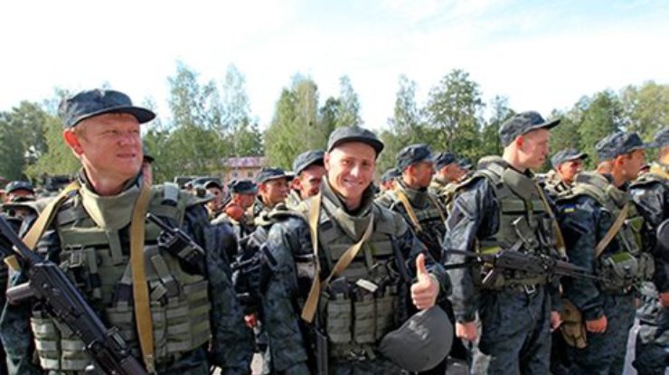 Боксер Артем Усик отправился воевать на Восток Украины