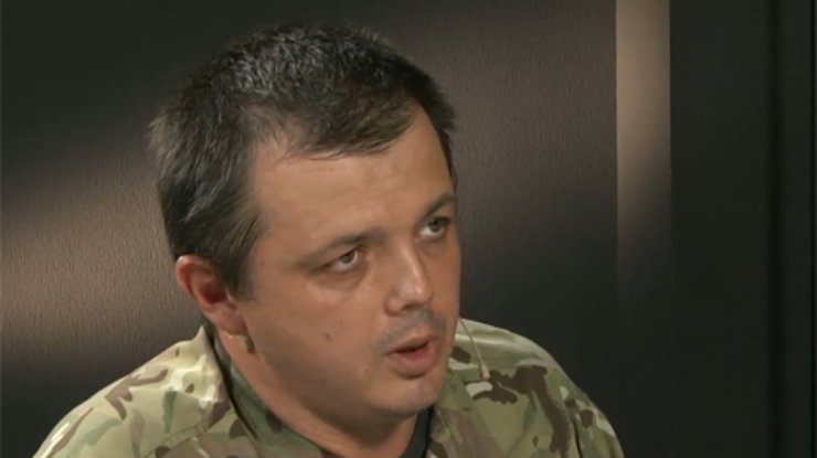 В плену под Иловайском остается 80 украинских военных