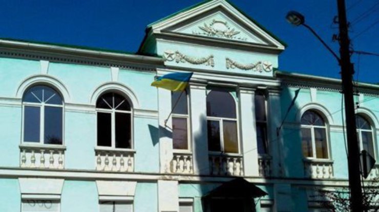 Со здания Меджлиса в Крыму сорвали флаг Украины