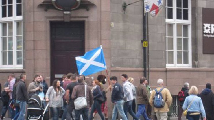 Референдум в Шотландии завершен, проходит подсчет голосов