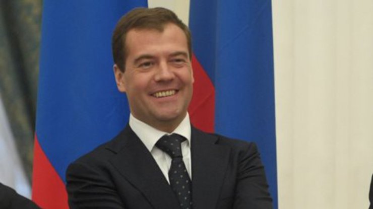 Медведев хочет через ВТО обжаловать санкции против России