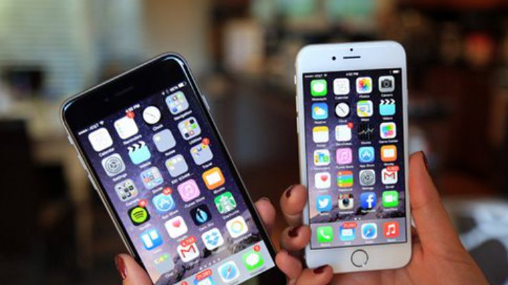 Магазины США за день распродали почти все новые iPhone