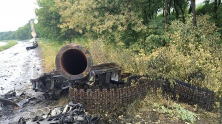 Под Мариуполем разведка уничтожила российские танки