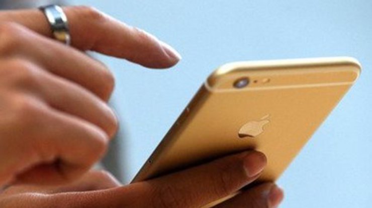Apple рекордно продала 10 миллионов новых iPhone