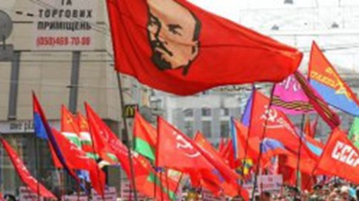 В Харькове запретили марш коммунистов из-за опасности провокаций