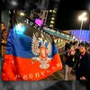 У Швеції росіяни отримали стусанів за флаг терористів ДНР