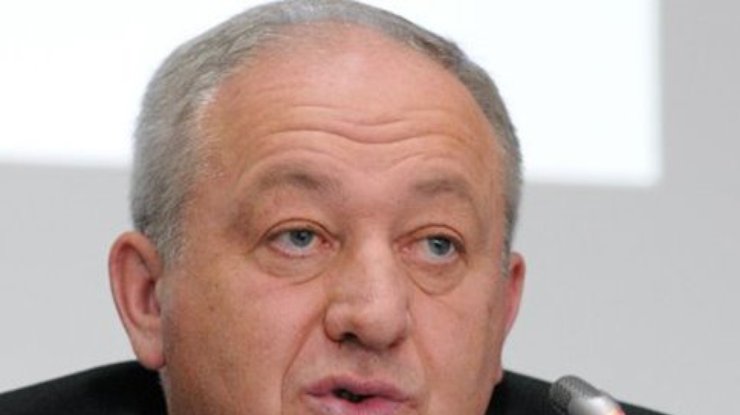 Губернатор Кихтенко договаривается с террористами об обмене аэропорта Донецка