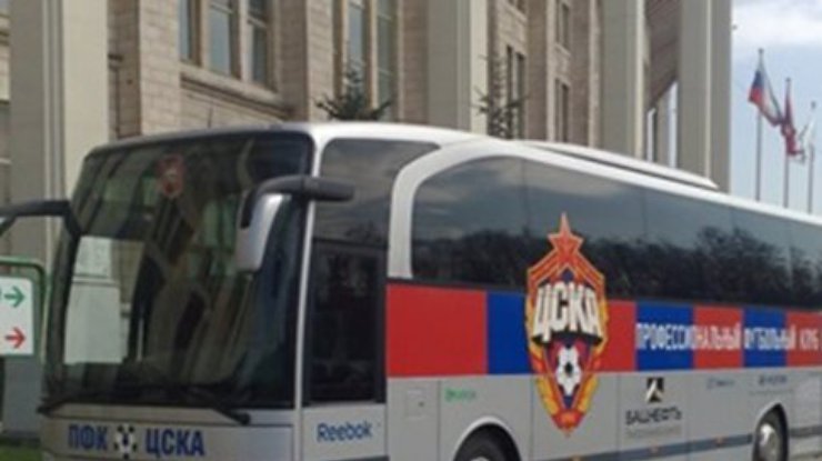Автобус молодежки ЦСКА Москвы попал в аварию по дороге в аэропорт