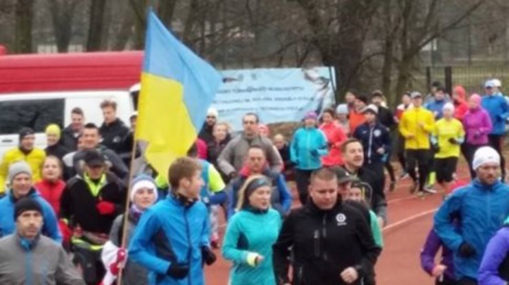 Поляки прибегут вУкраину на годовщину Евромайдана