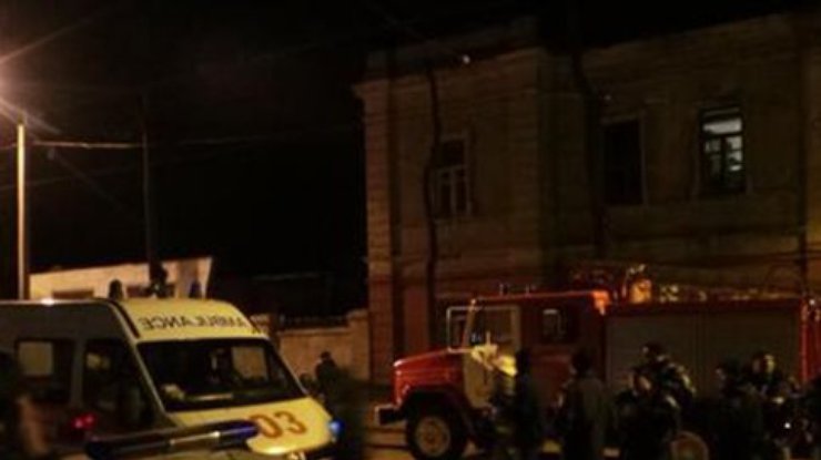В военном госпитале Харькова взорвалась трансформаторная подстанция (фото, видео)