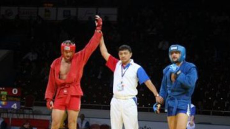 Самбист из Украины завоевал первое золото в Японии