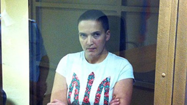 Надежда Савченко получила удостоверение депутата (фото)