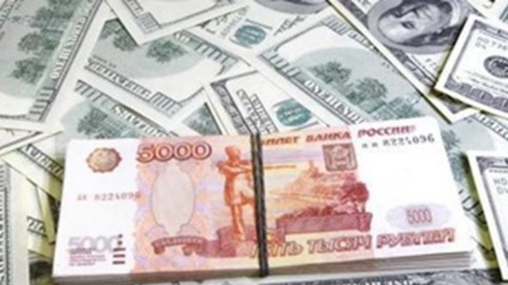 Курс рубля обвалился после 6 дней роста