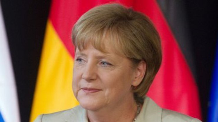 Меркель настаивает на неизбежности санкций против России