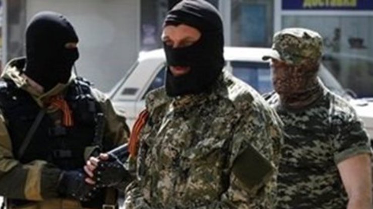 10 пытавших граждан Украины террористов задержаны на Донбассе