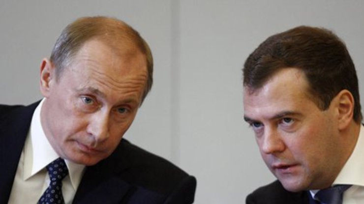 Портреты Путина и Медведева убрали из Ягеллонского университета
