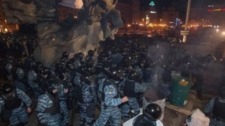 Личности избивавших студентов на Майдане "беркутовцев" установлены