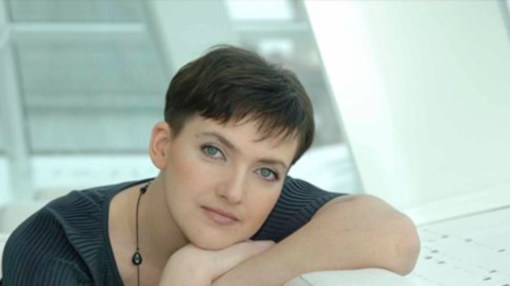 Савченко потребовала признать ее военнопленной