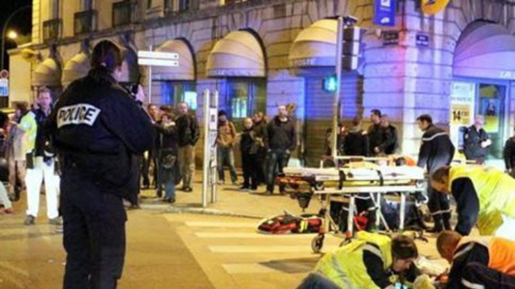 Во Франции водитель сбил 11 пешеходов с криком "Аллаху Акбар" (фото)