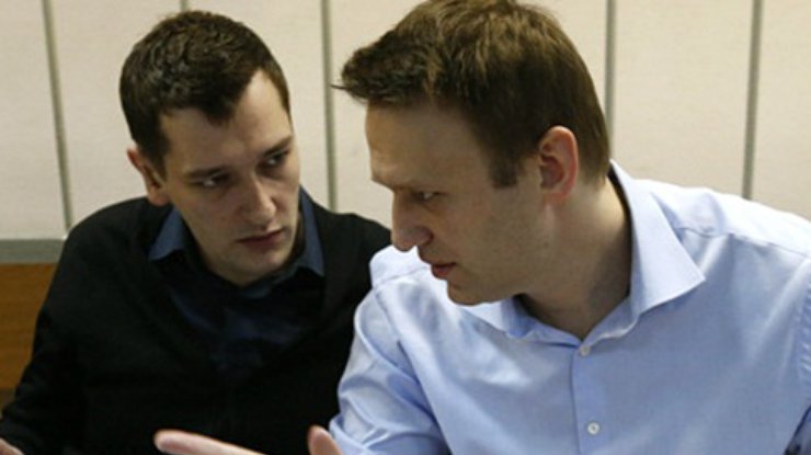 Алексей Навальный получил 3,5 года условно